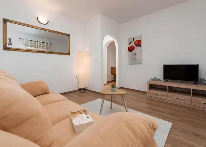 Saladinka 2 Tatil Evi