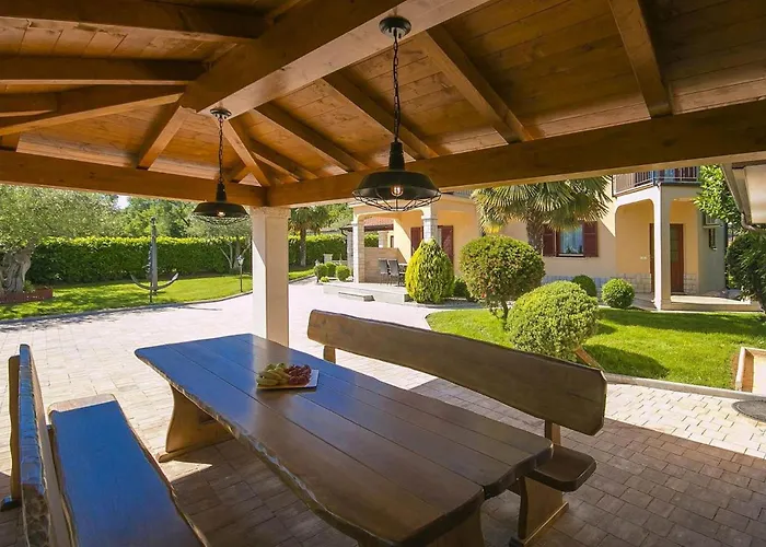 Saladinka 2 Tatil Evi