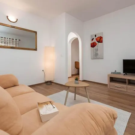 Saladinka 2 Feriehus